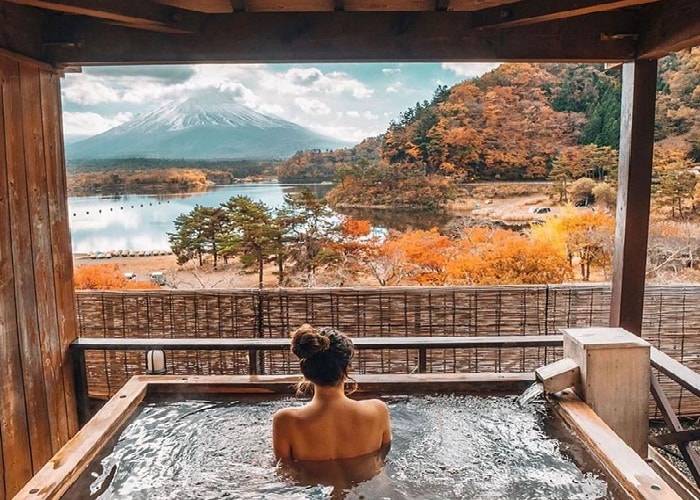 Onsen vẫn là một phần quan trọng trong văn hóa nghỉ dưỡng của Nhật Bản