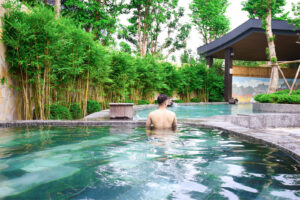 Tắm onsen là gì? Khám phá văn hóa tắm suối nước nóng độc đáo của người Nhật